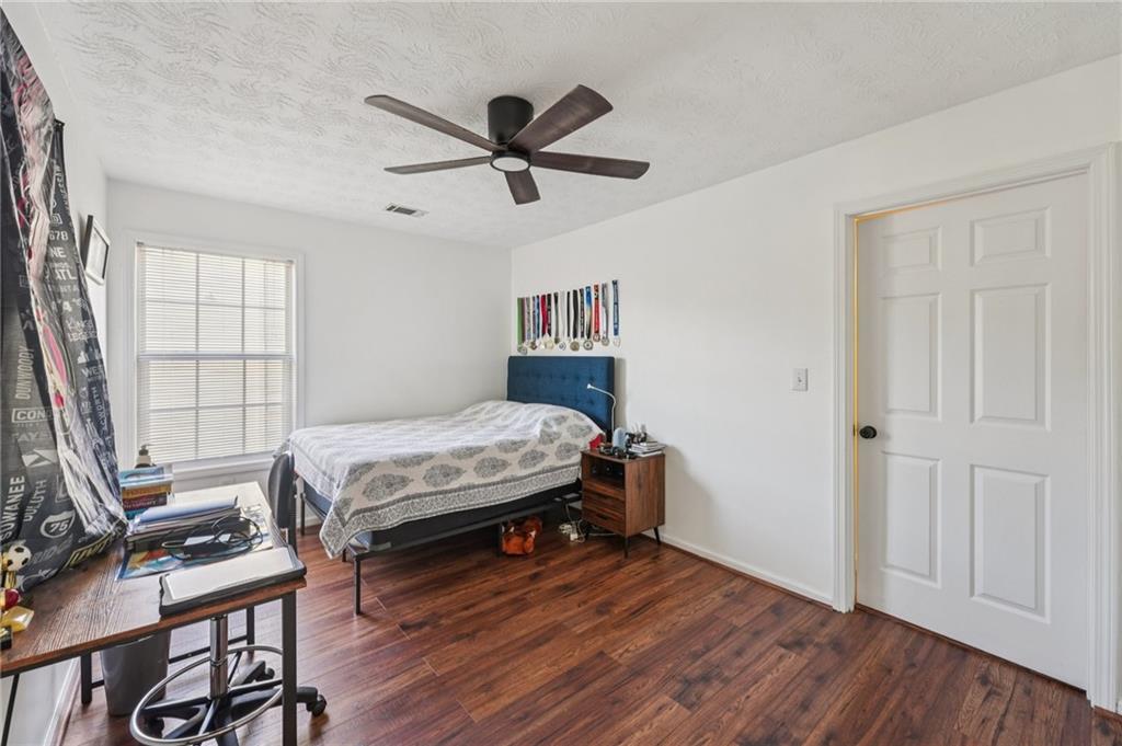 2163 Berryhill Circle SE