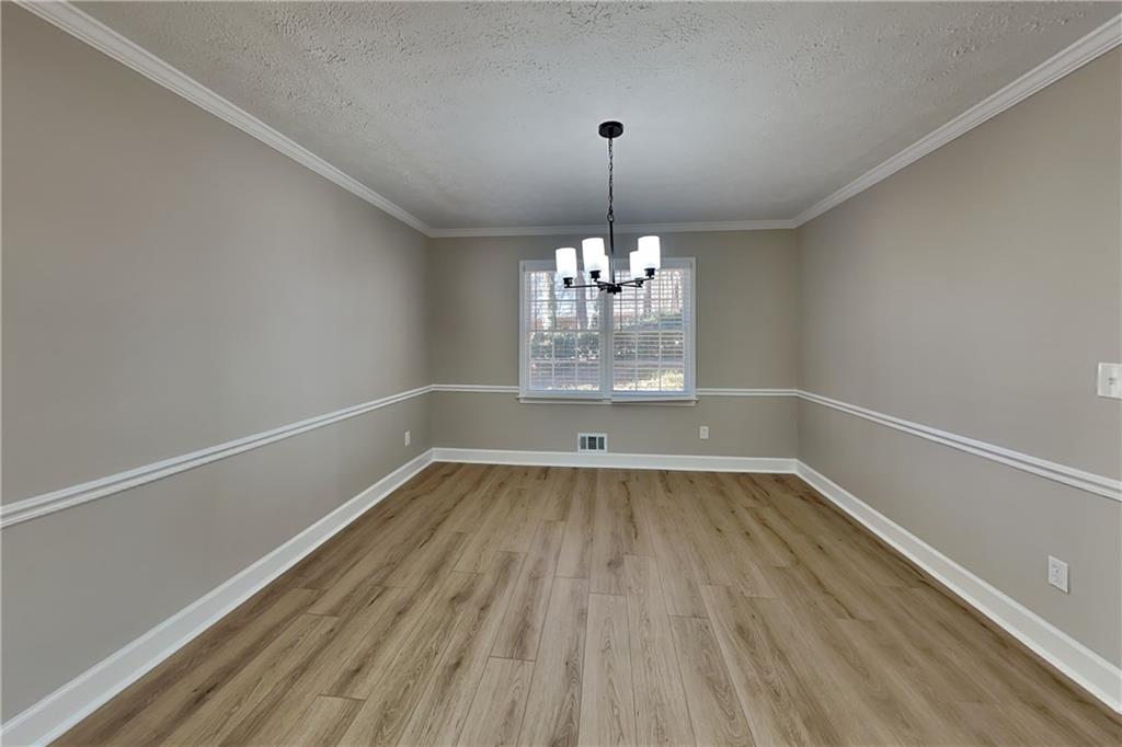 3163 Oak Springs Way