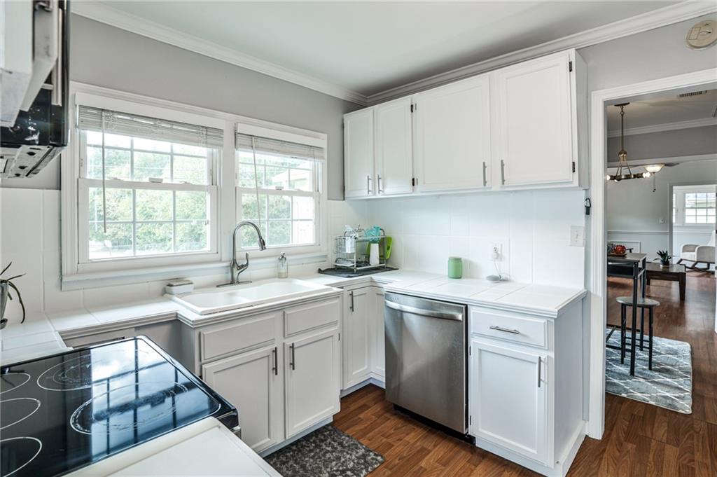 1770 Rockland Drive SE