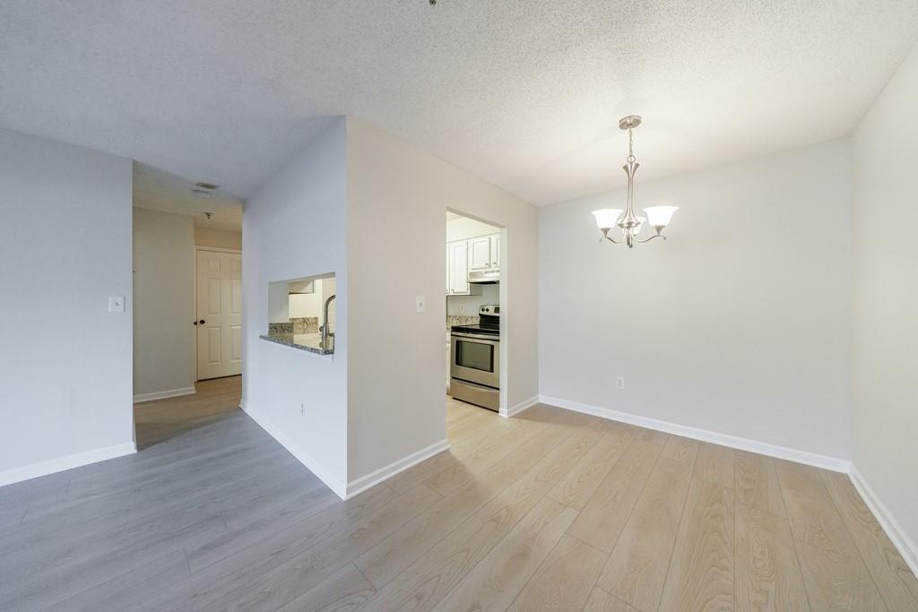 300 Johnson Ferry Road NE Unit B113