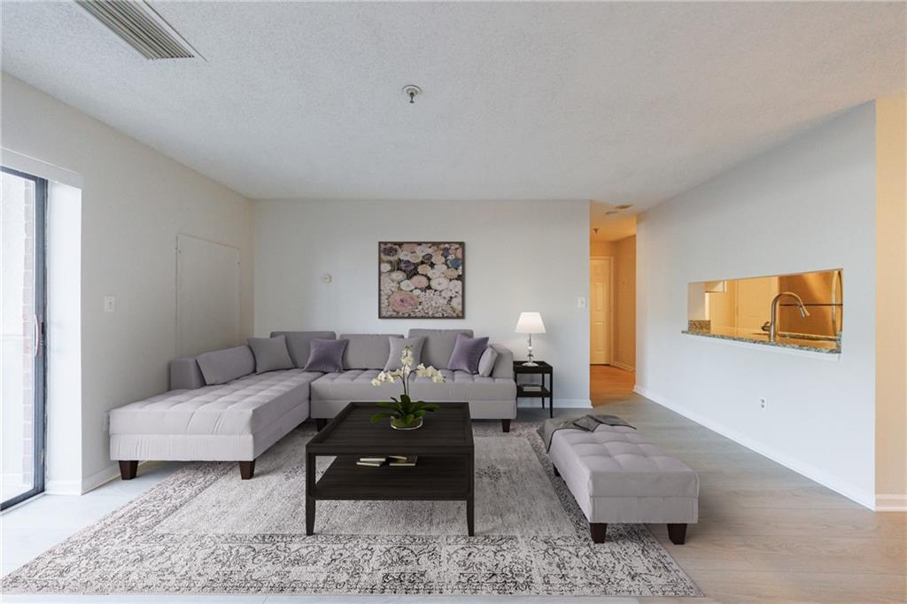 300 Johnson Ferry Road NE Unit B113