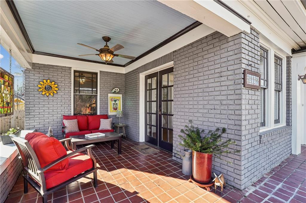 2077 Ridgedale Road NE