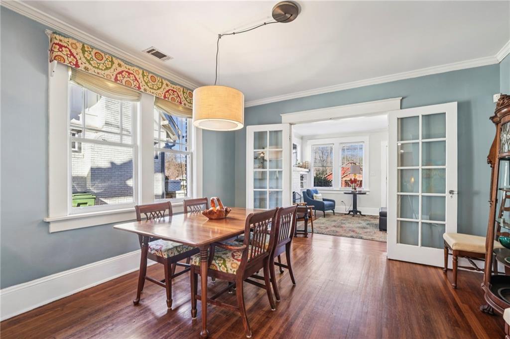 2077 Ridgedale Road NE