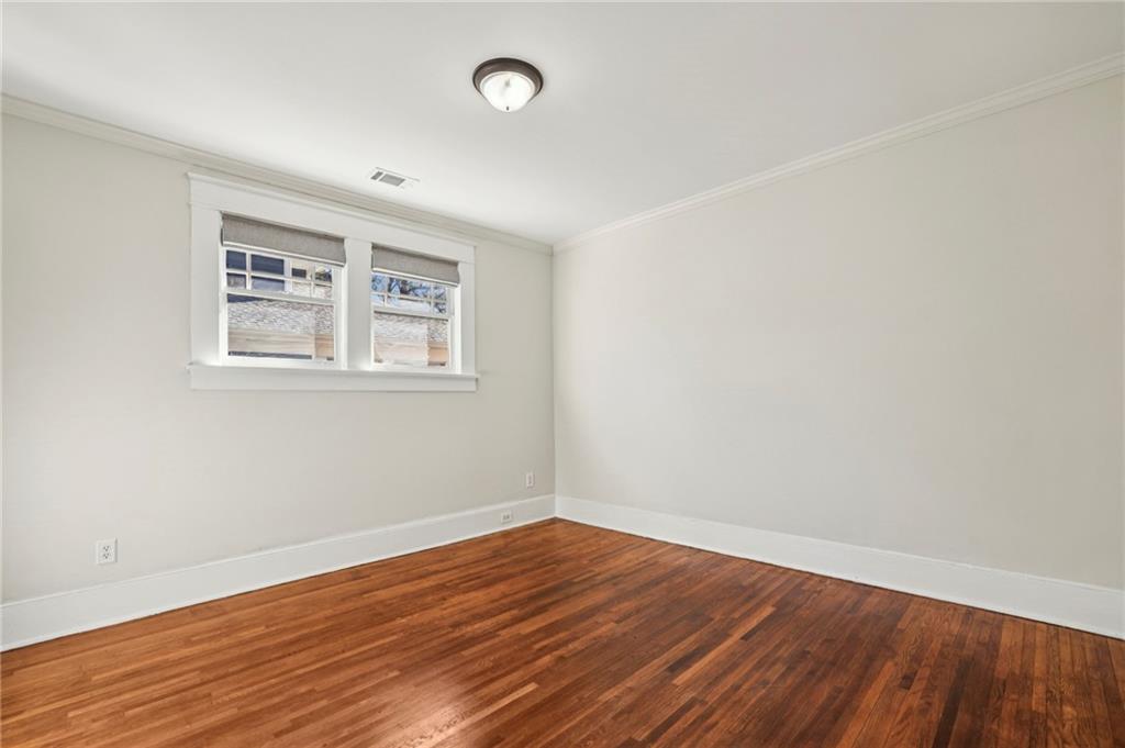 2077 Ridgedale Road NE