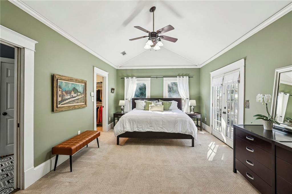 2077 Ridgedale Road NE