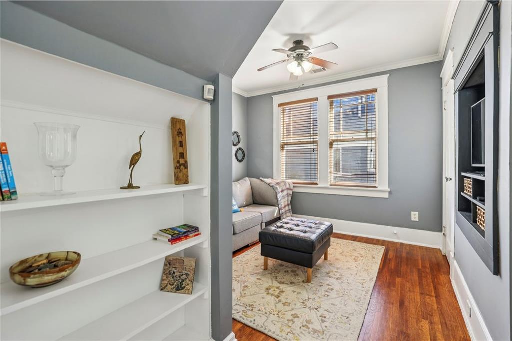 2077 Ridgedale Road NE