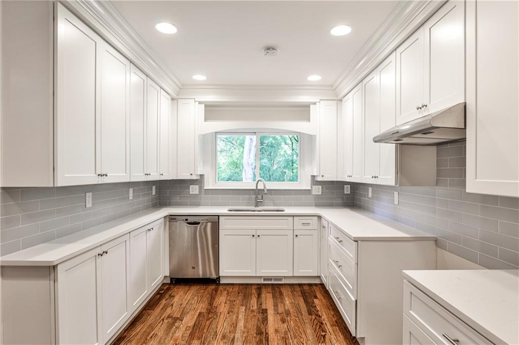 1356 Peachtree Battle Avenue NW