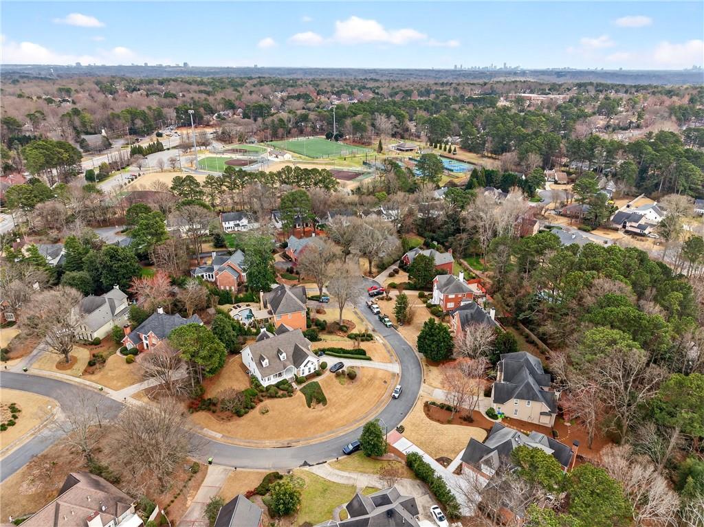 464 Manor Oak Lane SE