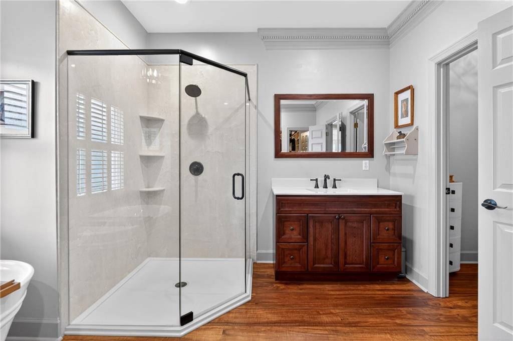 464 Manor Oak Lane SE