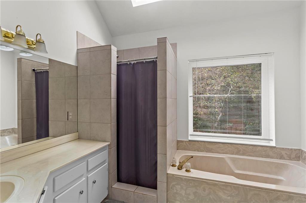 3570 Morishop Cove NW