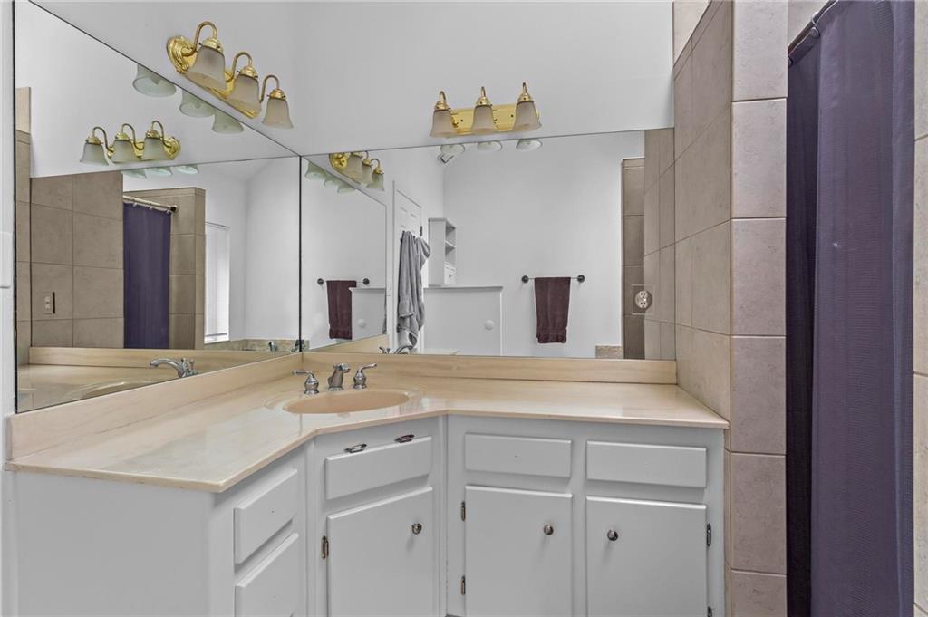 3570 Morishop Cove NW