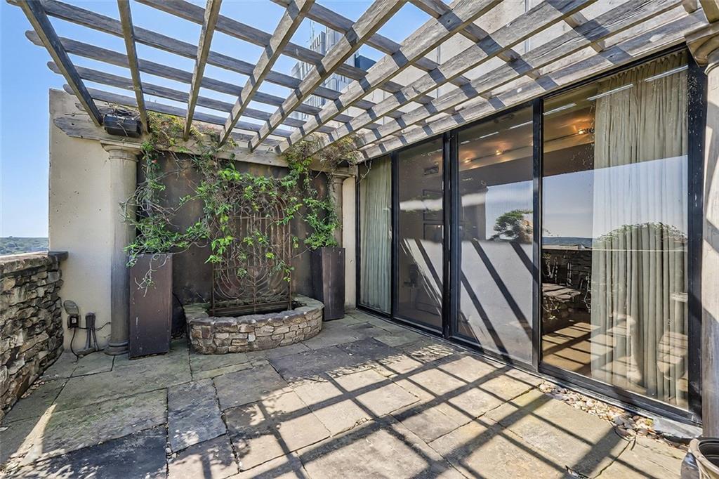 147 15th Street NE Unit 16C