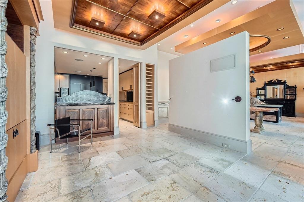 147 15th Street NE Unit 16C