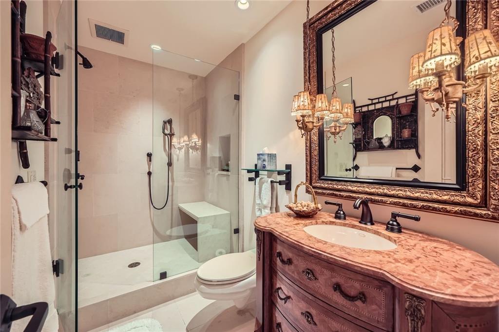 147 15th Street NE Unit 16C