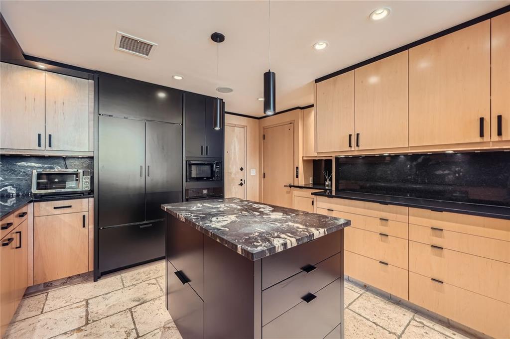 147 15th Street NE Unit 16C