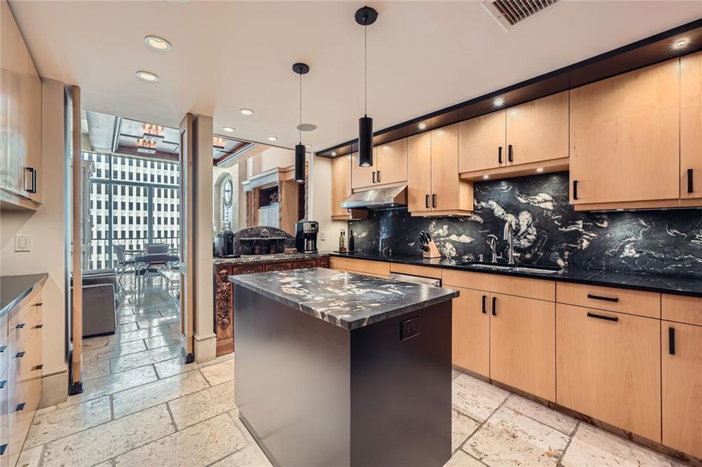 147 15th Street NE Unit 16C