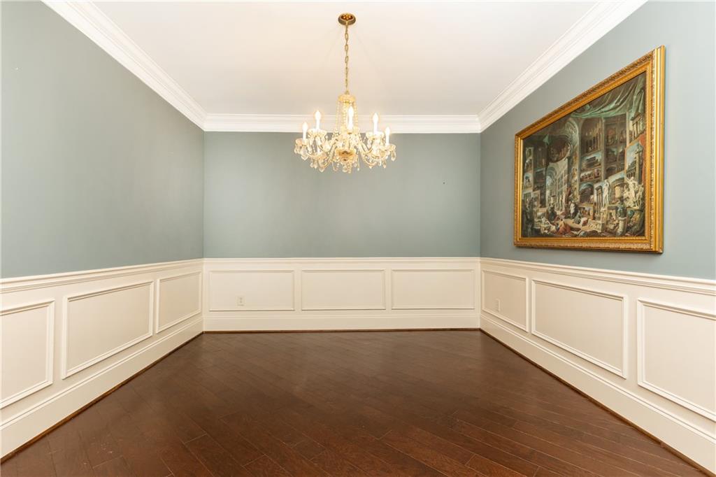 4100 Paces Walk SE Unit 2104