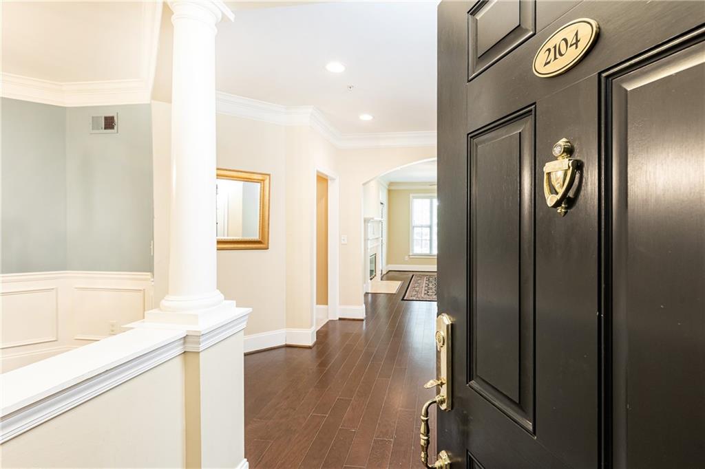 4100 Paces Walk SE Unit 2104