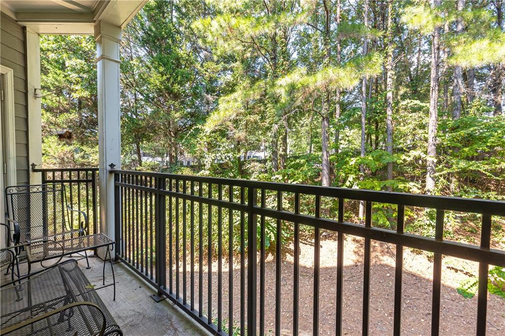 4100 Paces Walk SE Unit 2104