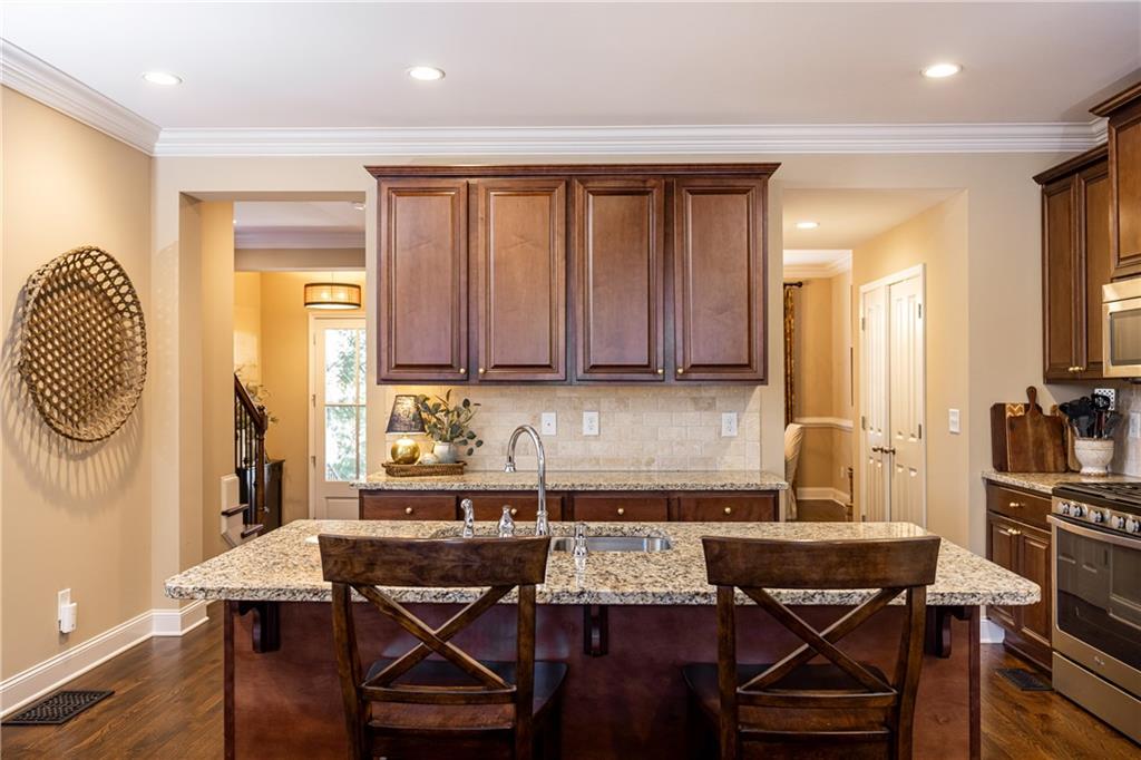 2034 Heathermere Way