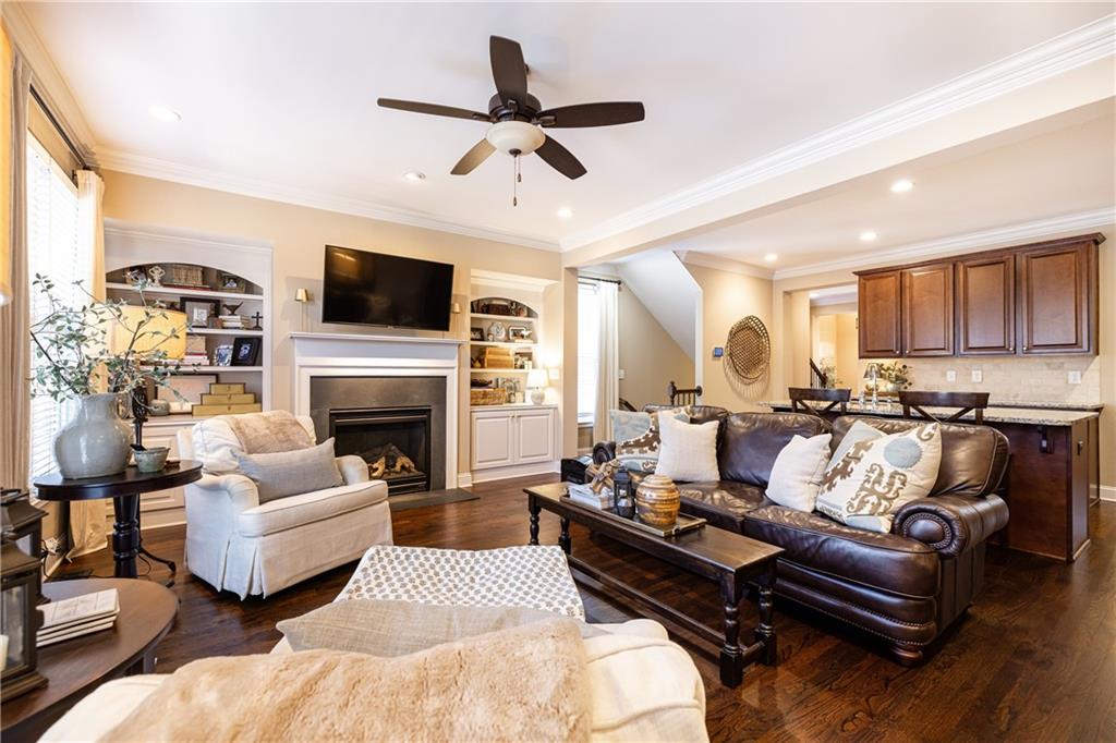 2034 Heathermere Way