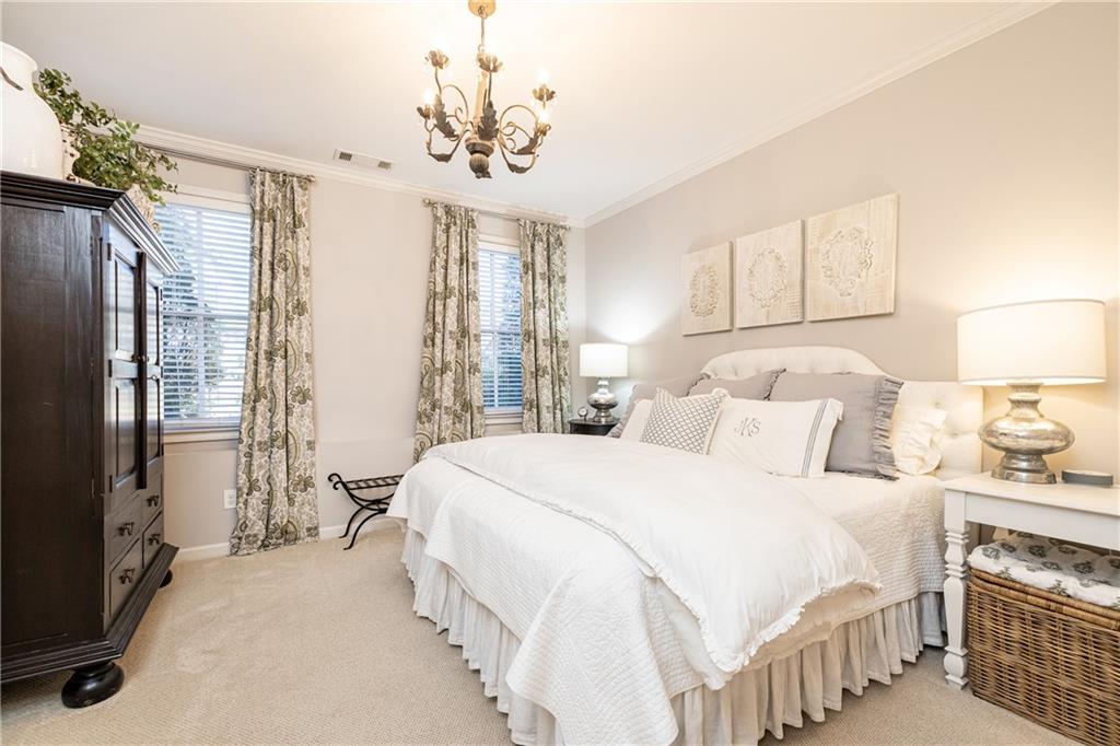 2034 Heathermere Way