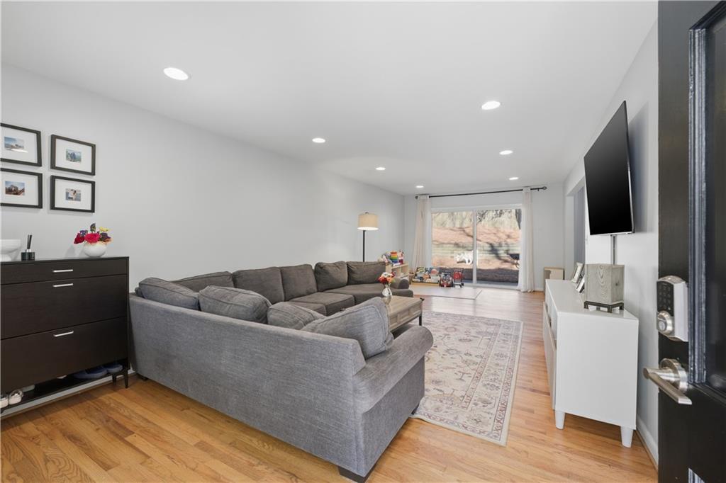 1502 Bubbling Creek Road