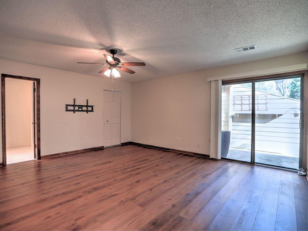 862 Bonnie Glen Drive SE