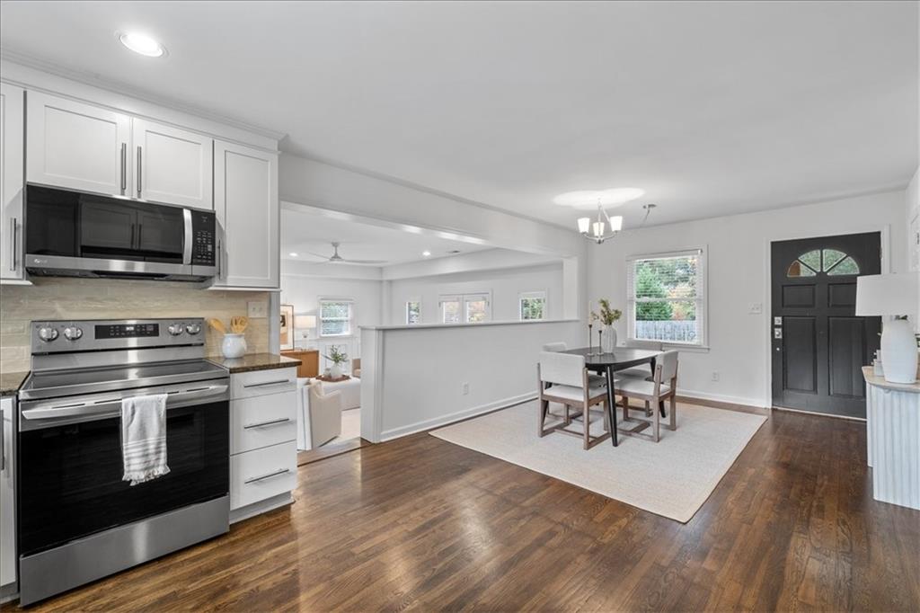 1913 Heathridge Court SE