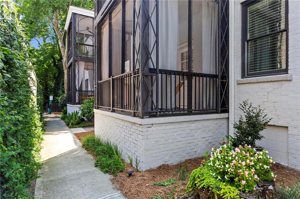 78 Peachtree Memorial Drive NW Unit 2