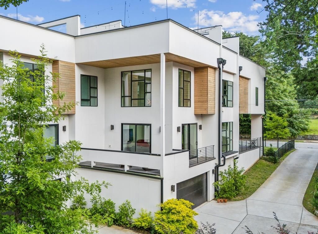 536 Highland Avenue NE Unit A