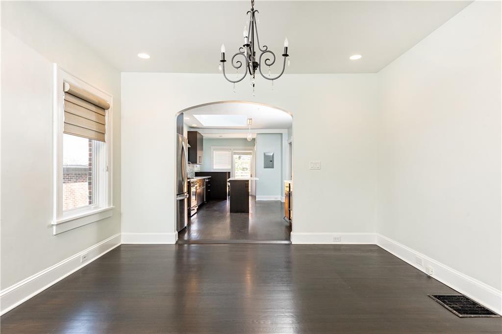 1022 Reeder Circle NE