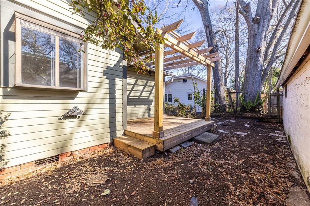 834 Woodland Avenue SE