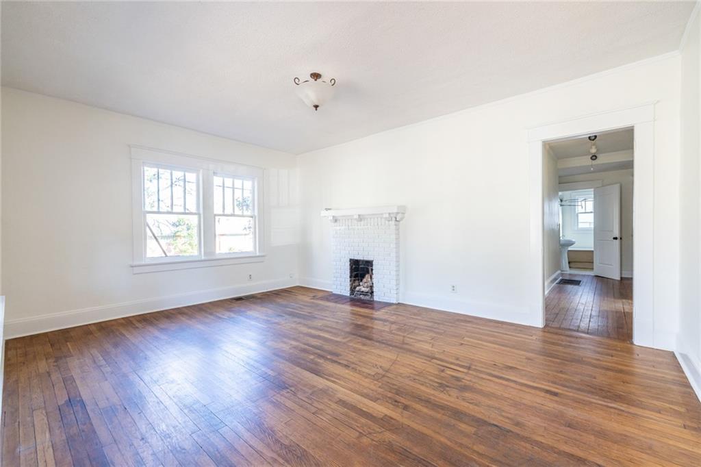 834 Woodland Avenue SE