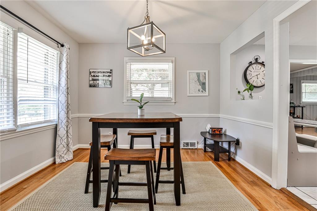 1422 Lively Ridge Road NE