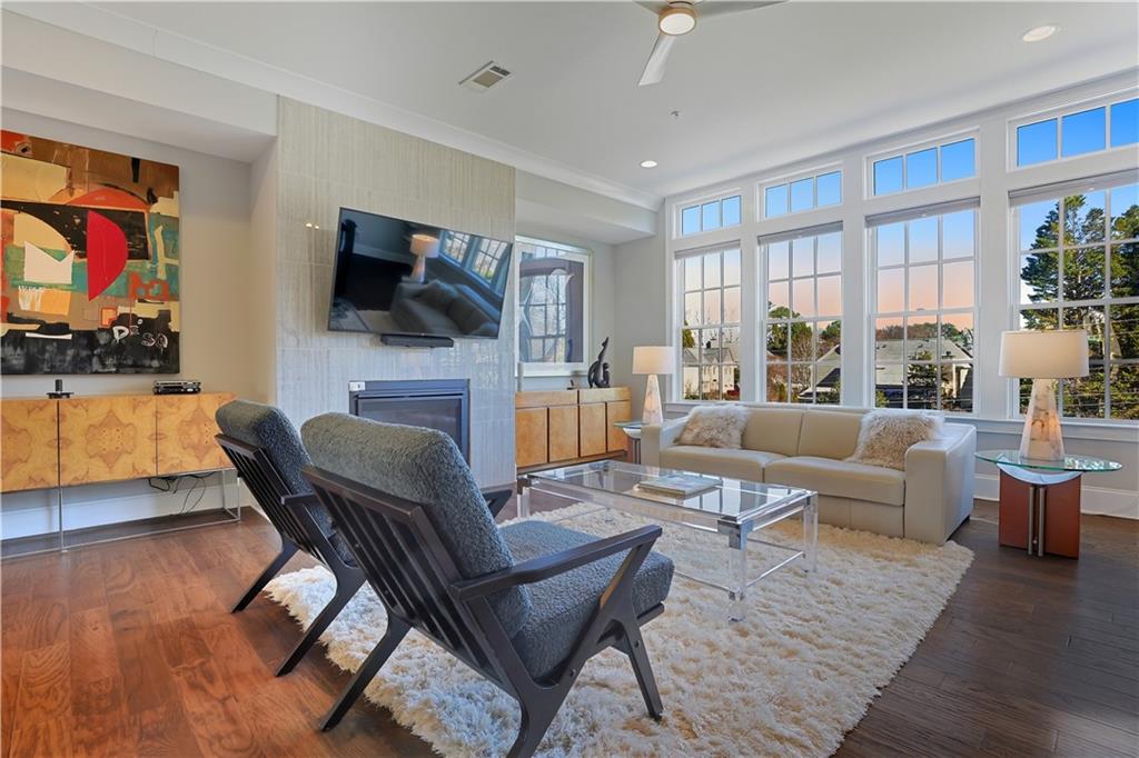 6405 Radiant Trace Unit 67