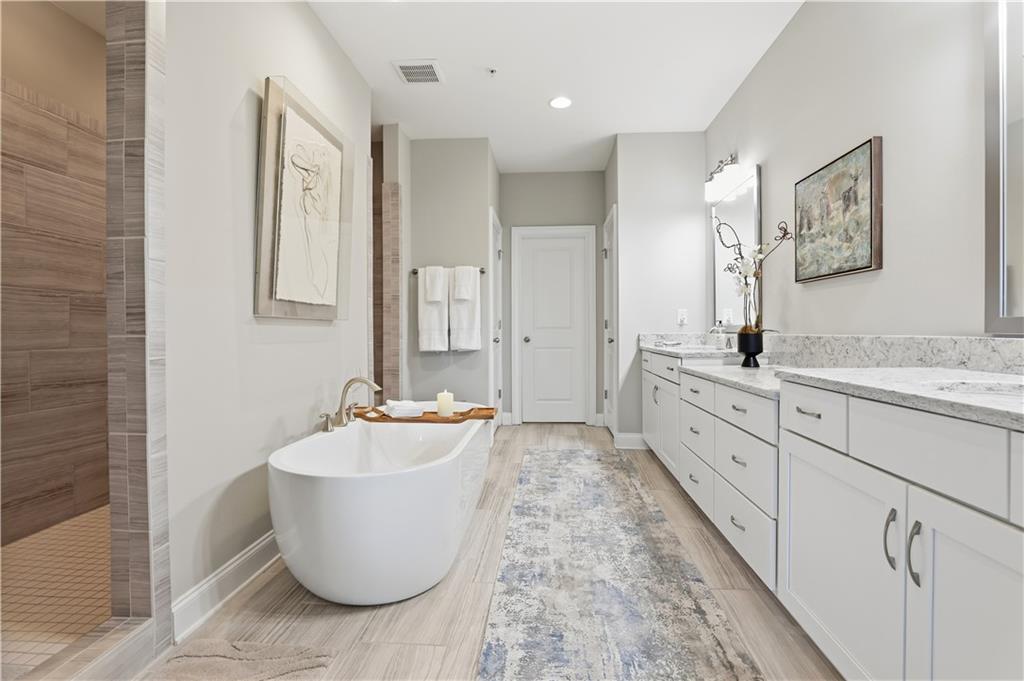 6405 Radiant Trace Unit 67