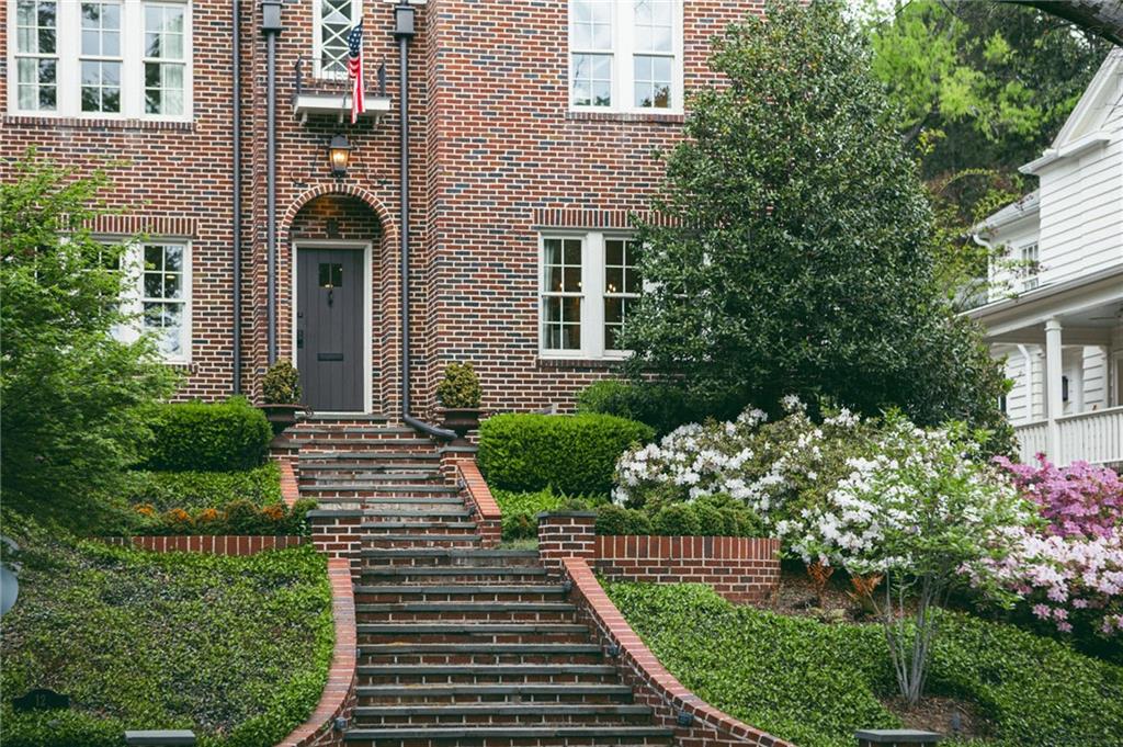 12 Camden Road NE