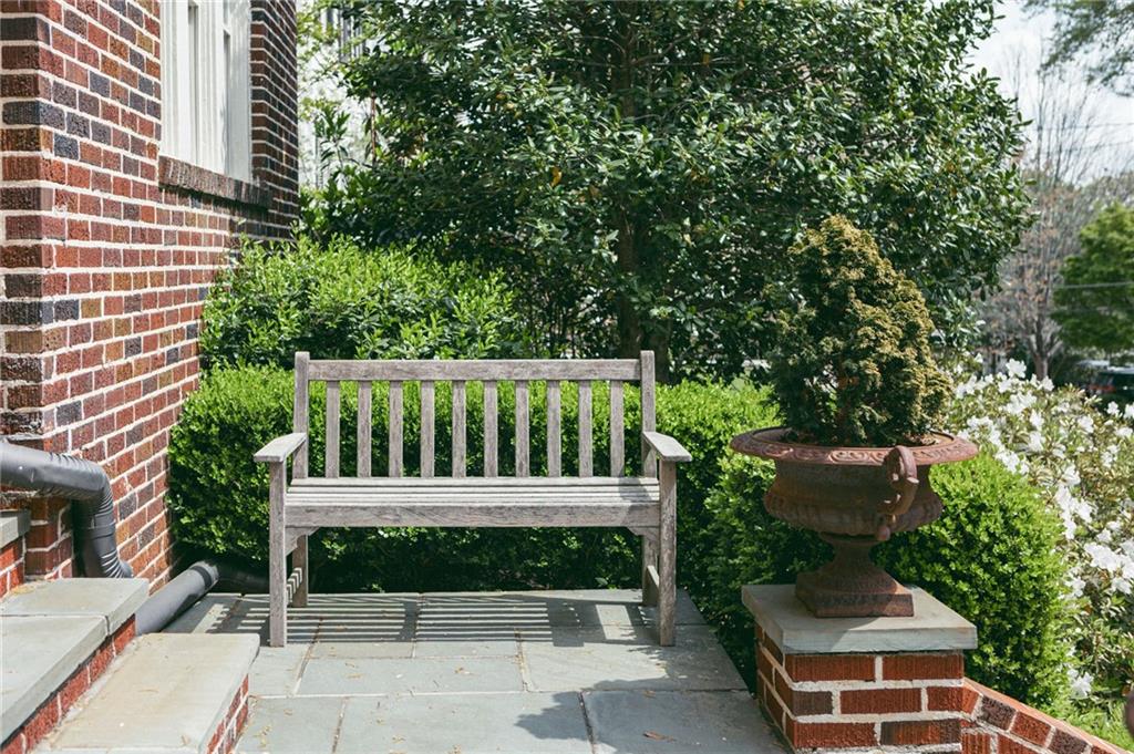 12 Camden Road NE