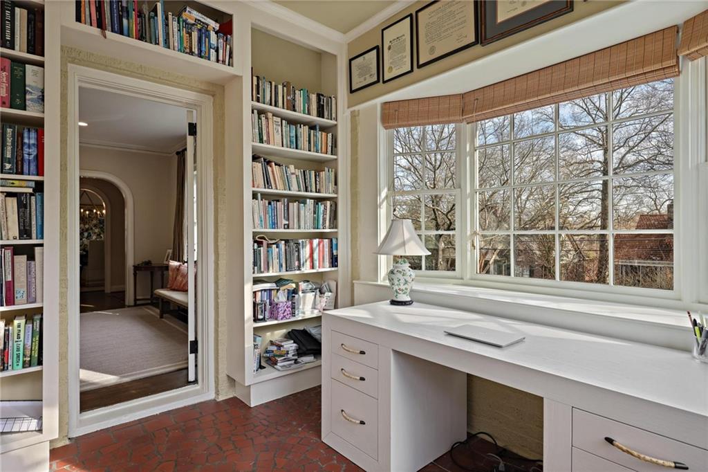 12 Camden Road NE