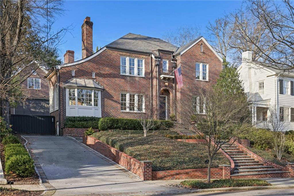12 Camden Road NE