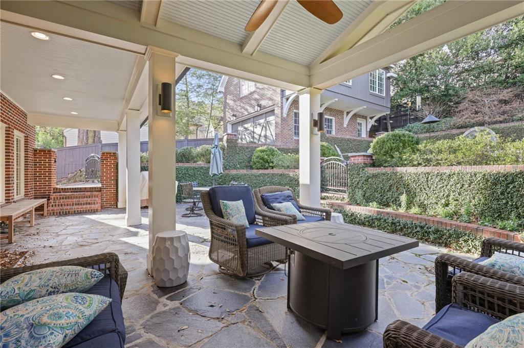 12 Camden Road NE