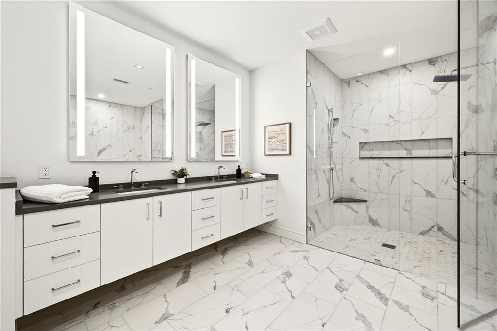 2520 Peachtree Road NW Unit 1003