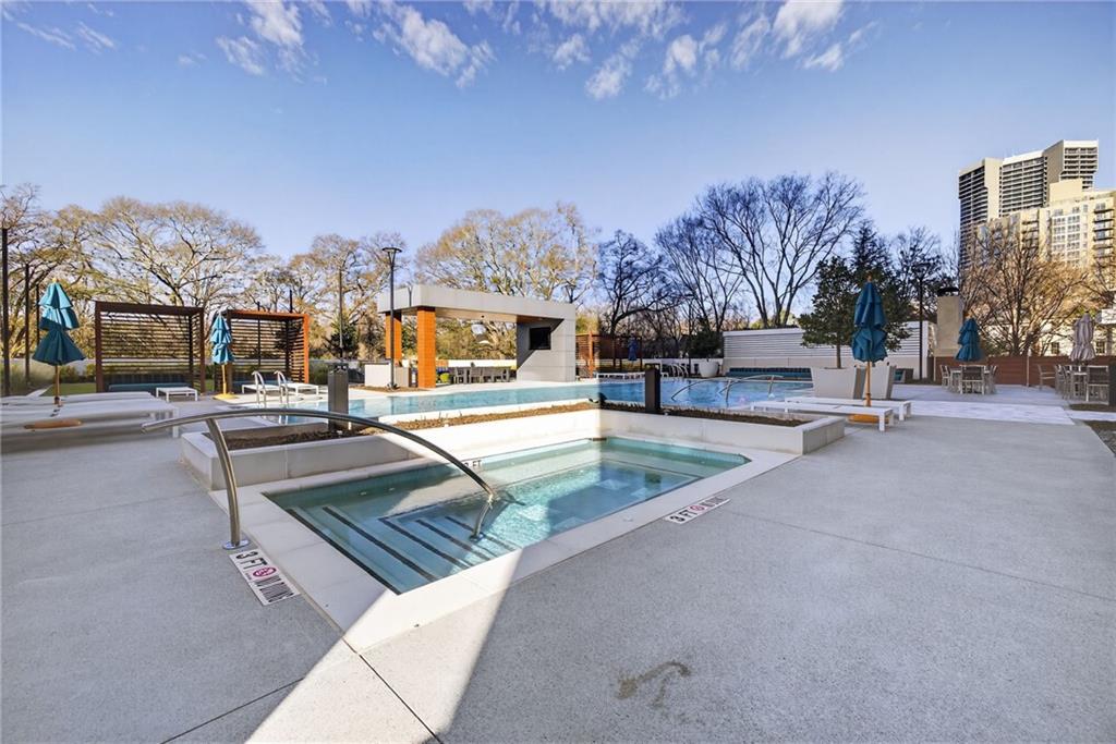 2520 Peachtree Road NW Unit 1003