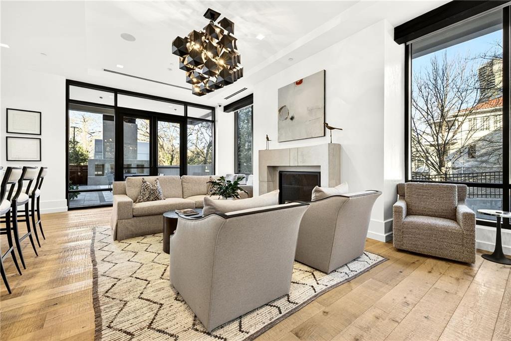 2520 Peachtree Road NW Unit 1003