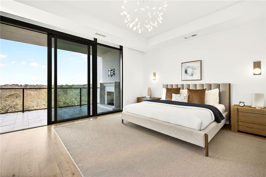 2520 Peachtree Road NW Unit 1003