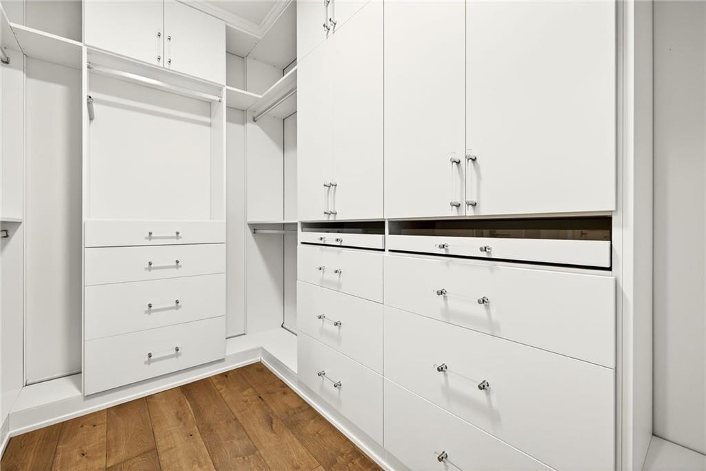 2520 Peachtree Road NW Unit 1003