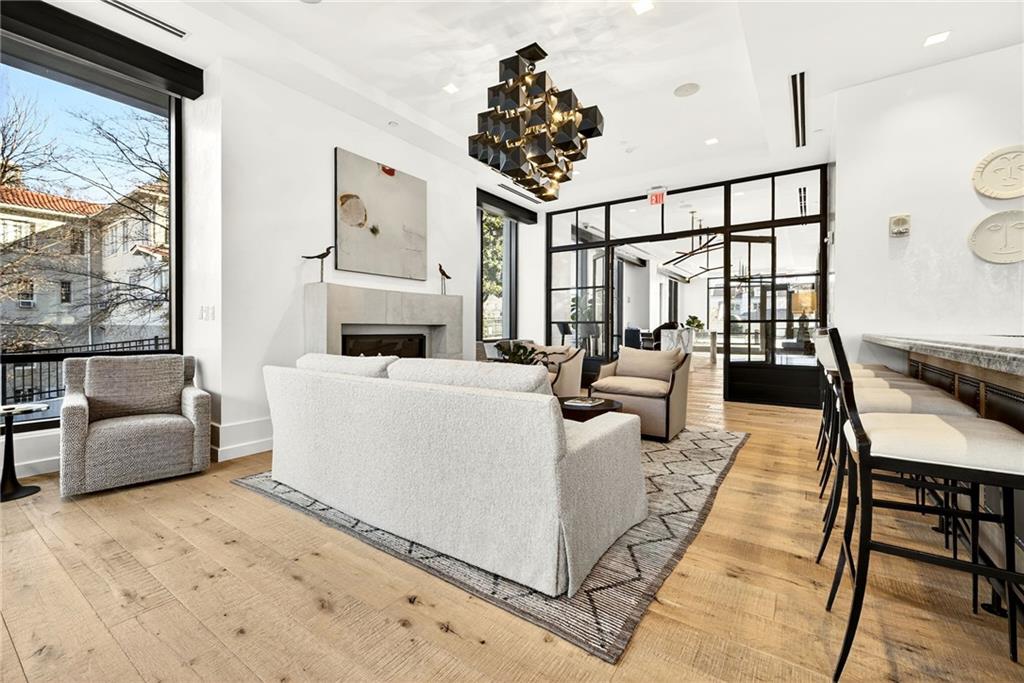 2520 Peachtree Road NW Unit 1003