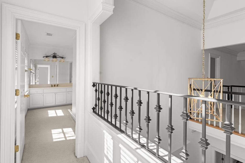 472 Ivy Park Lane NE