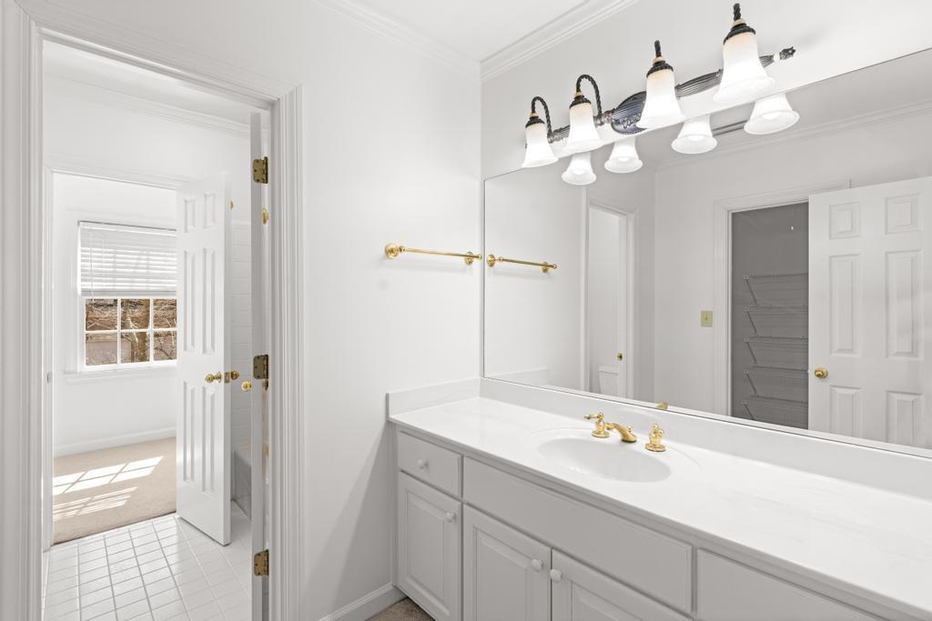 472 Ivy Park Lane NE